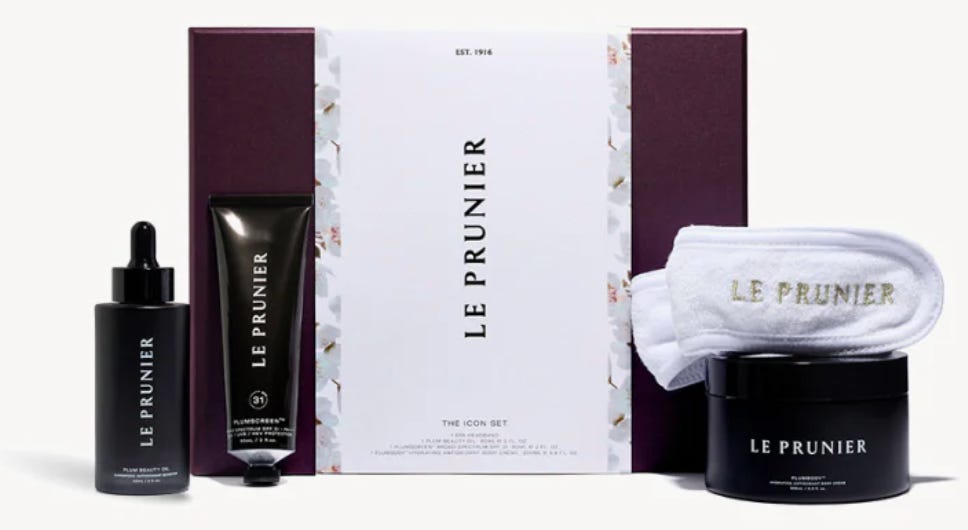 Le Prunier skincare set with oil cream and accessories